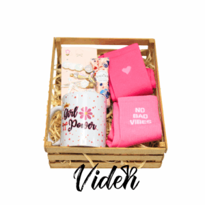 kit-de-regalos-para-mujeres-con-tazas-personalizadas-kits-de-regalo-con-tazas-sublimadas-kits-de-regalo-con-calcetas-para-dia-de-las-madres