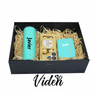 cajas-con-chocolates-de-regalo-cajas-de-regalo-con-termos-personalizados-cajas-con-libretas-de-regalo-regalos-para-graduaciones