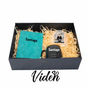 cajas-rigidas-para-regalo-cajas-con-libretas-personalizadas-cajas-de-regalo-con-tazas-cajas-de-regalo-para-graduaciones