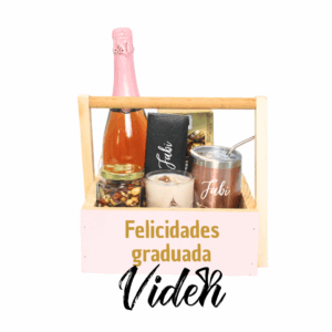 canastas-con-frutos-secos-canastas-con-vino-rosado-regalos-con-velas-aromaticas